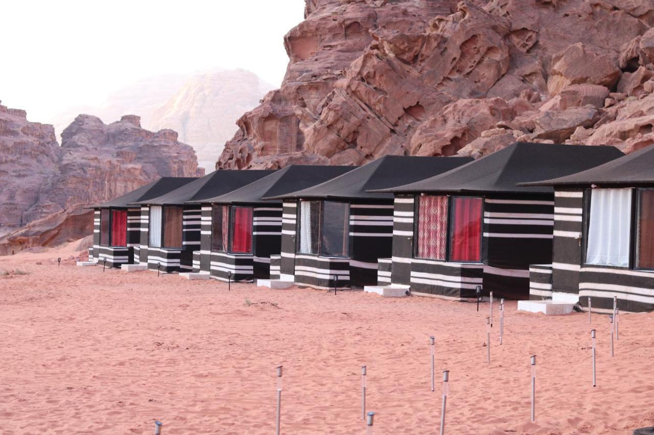 Red Planet Adventures Camp Hotel Wadi Rum Buitenkant foto