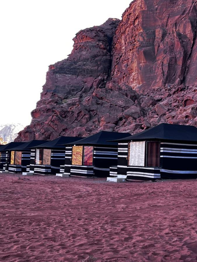 Red Planet Adventures Camp Hotel Wadi Rum Buitenkant foto
