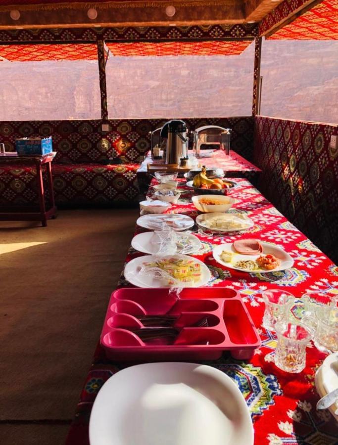 Red Planet Adventures Camp Hotel Wadi Rum Buitenkant foto